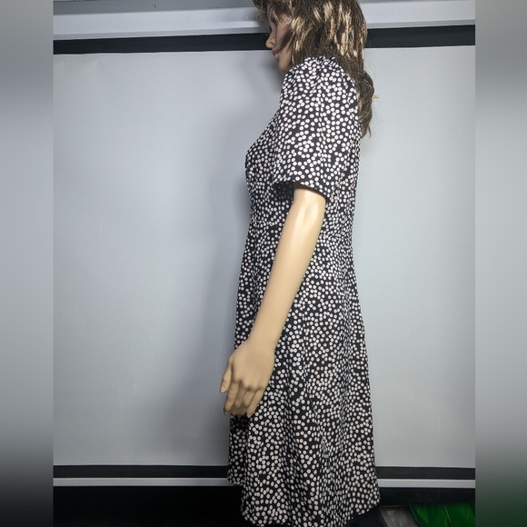 NEW Lark & Ro Lark Womens Short-Sleeve Fit & Flare Dress Sz 8 black polka dot - Picture 2 of 3